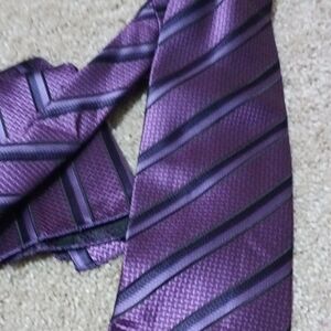Veronelli Purple Striped Tie w Pocket Square